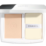 Kem nền Éclat Première Bright Compact Foundation